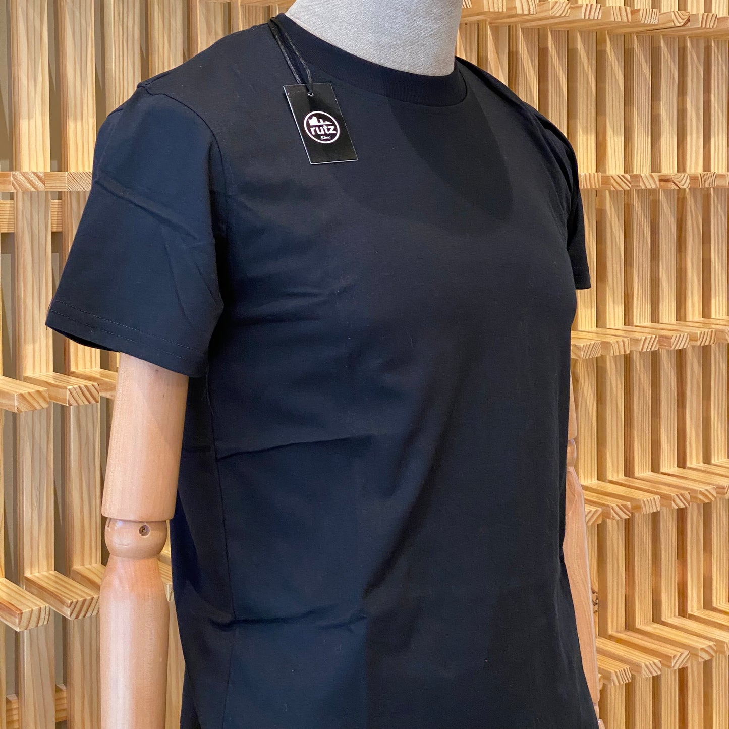 Playera Rutz Negro