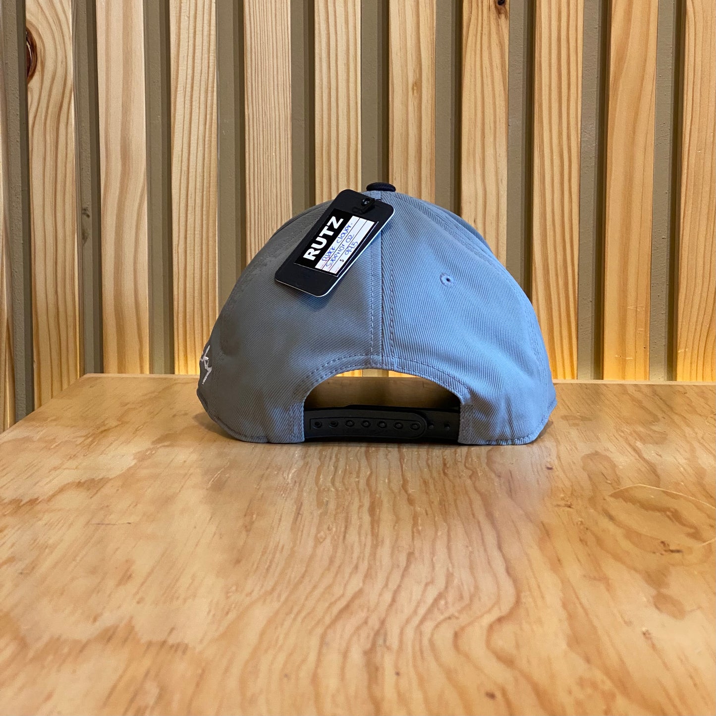 Gorra Black Clover Superior 2 Gris Negro Ajustable