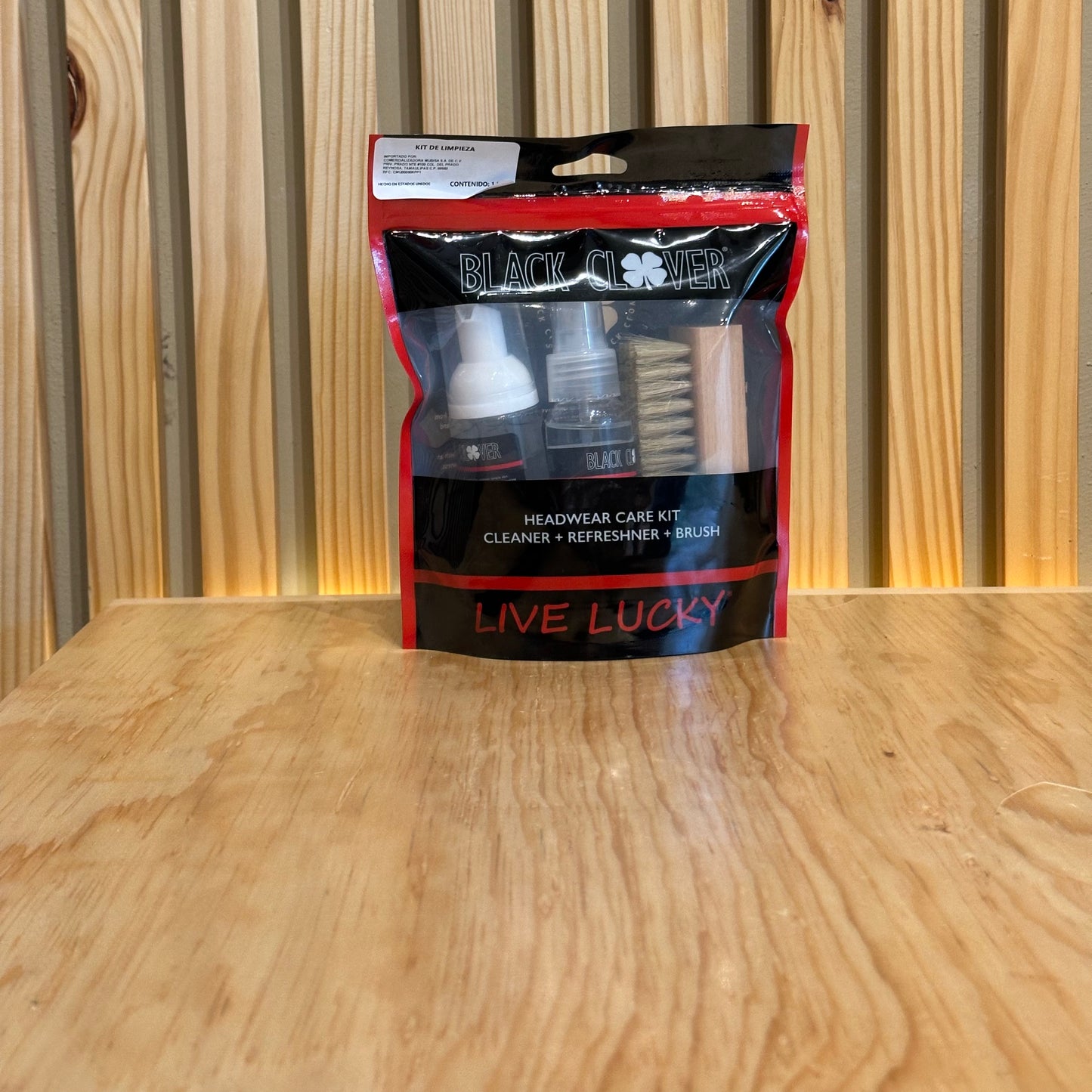 Black Clover Limpiador Headwear Travel Kit