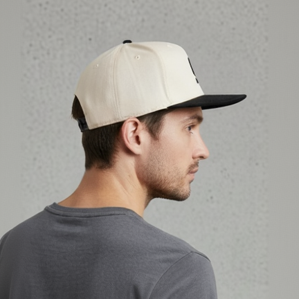 Gorra Black Clover Timeless 1 Beige Negro Ajustable