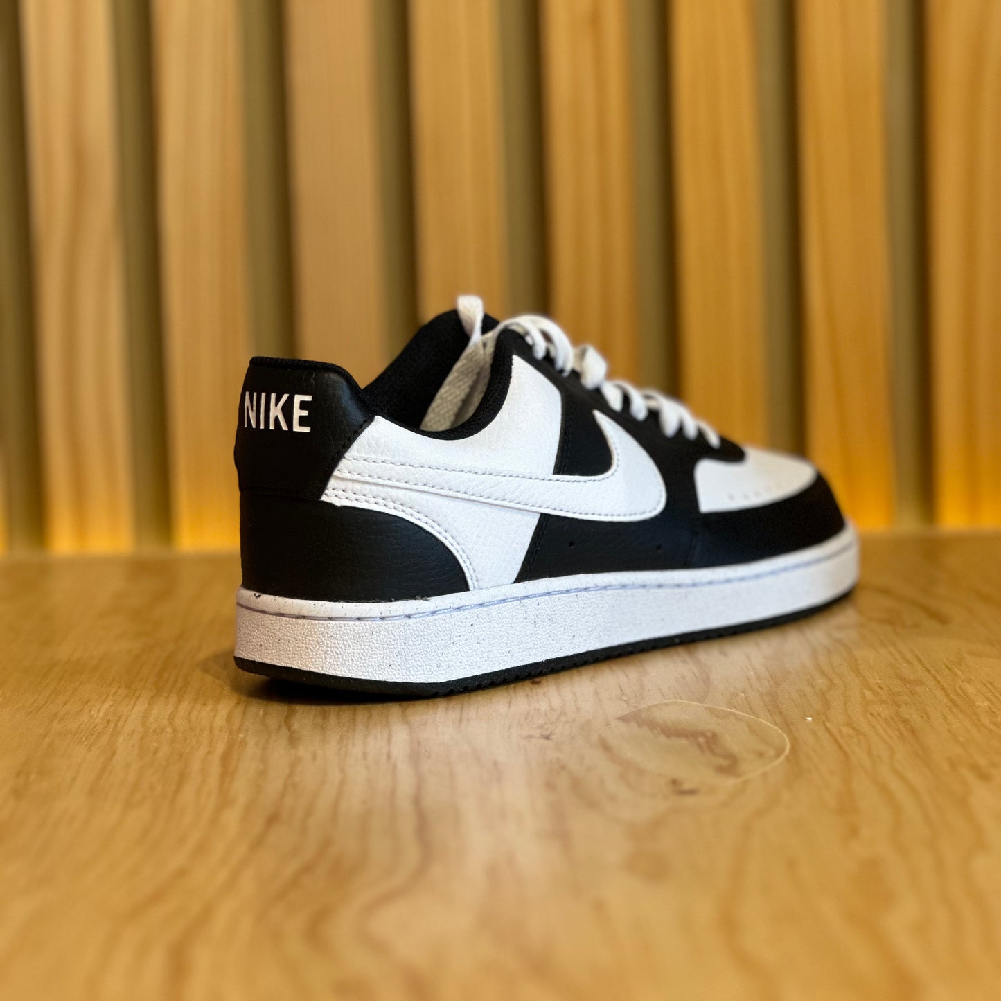 Tenis Nike Court Vision HM9862001 Blanco Negro
