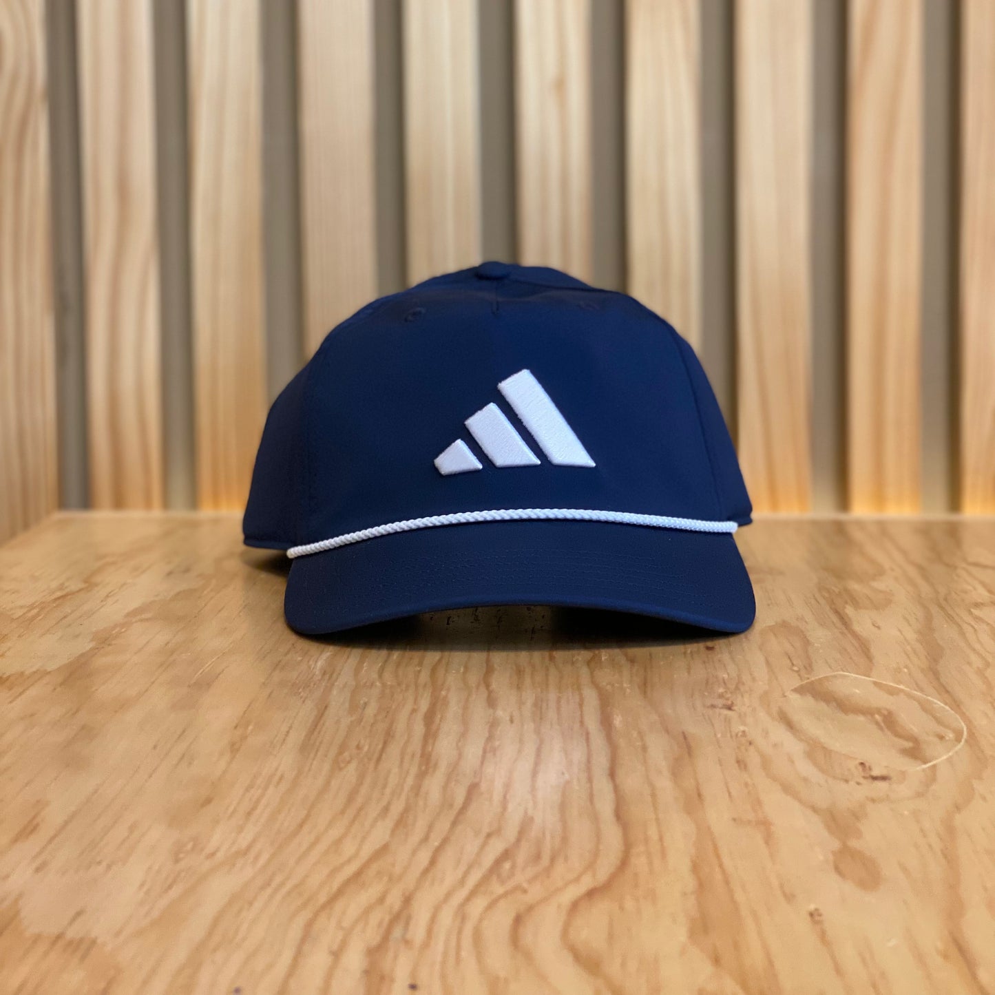 Gorra Adidas Tour 5 Panel IM9215 Marino Blanco