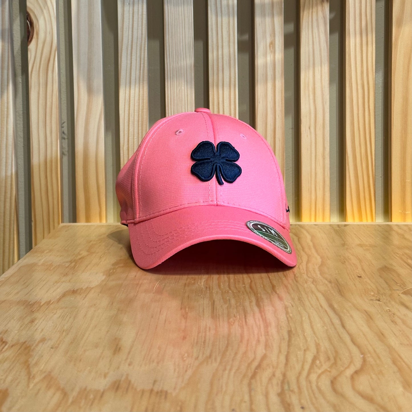 Gorra Black Clover Spring Luck Psych Rosa