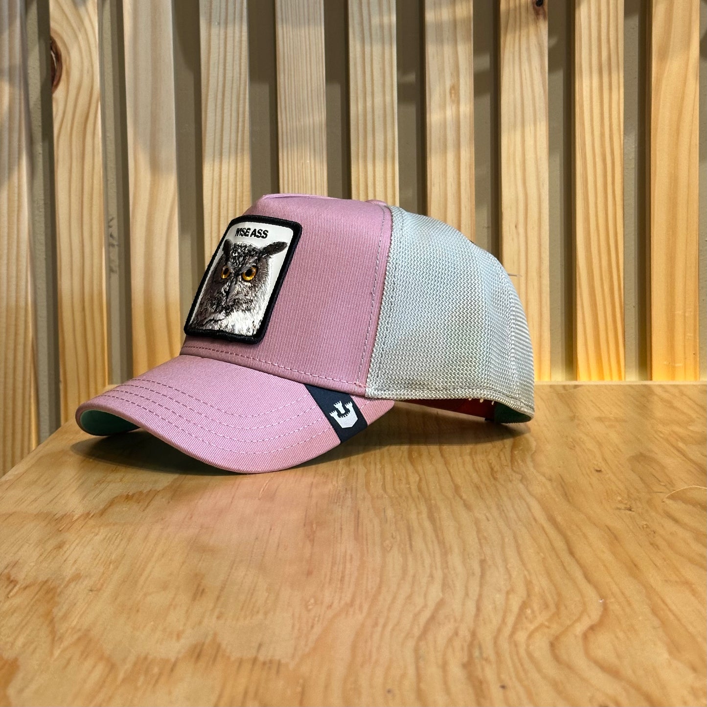 Gorra Goorin Bros Wise Ass Rosa Gris Ajustable