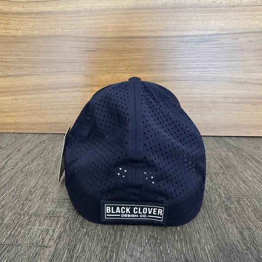 Gorra Black Clover Perf 12 Navy Blanco