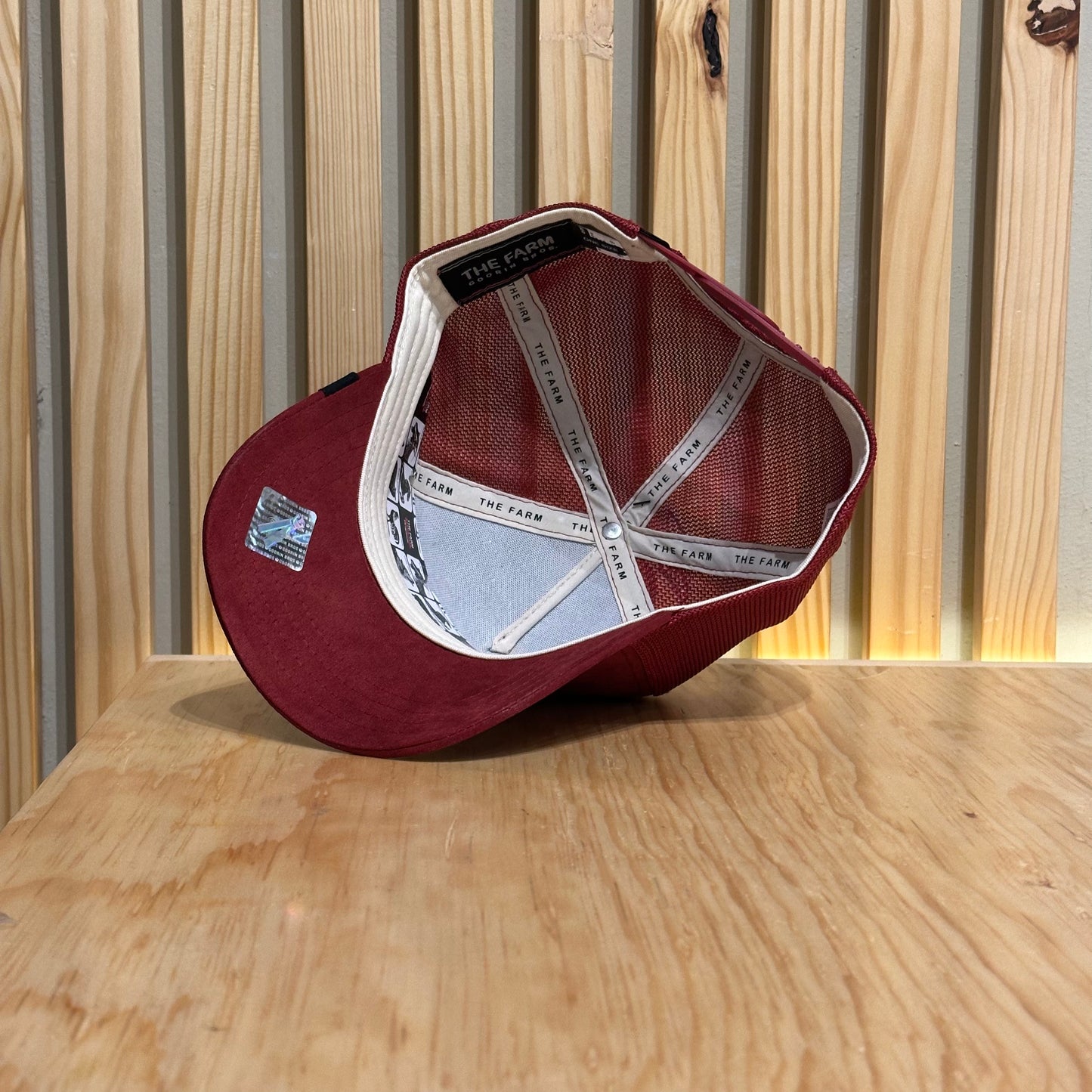 Gorra Goorin Bros Fury Vino Gamuza Suede Unitalla