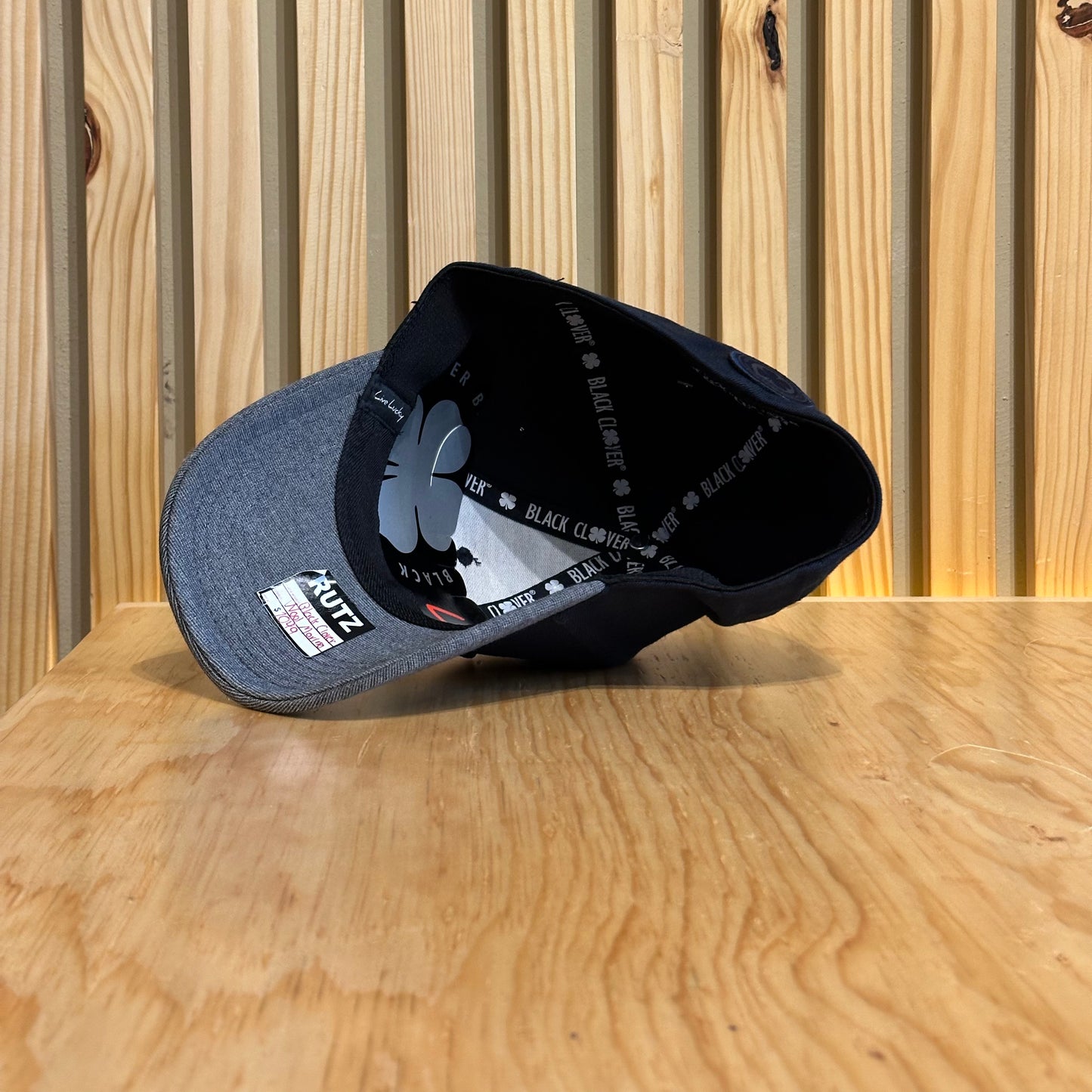 Gorra Black Clover Wool Marino Gris