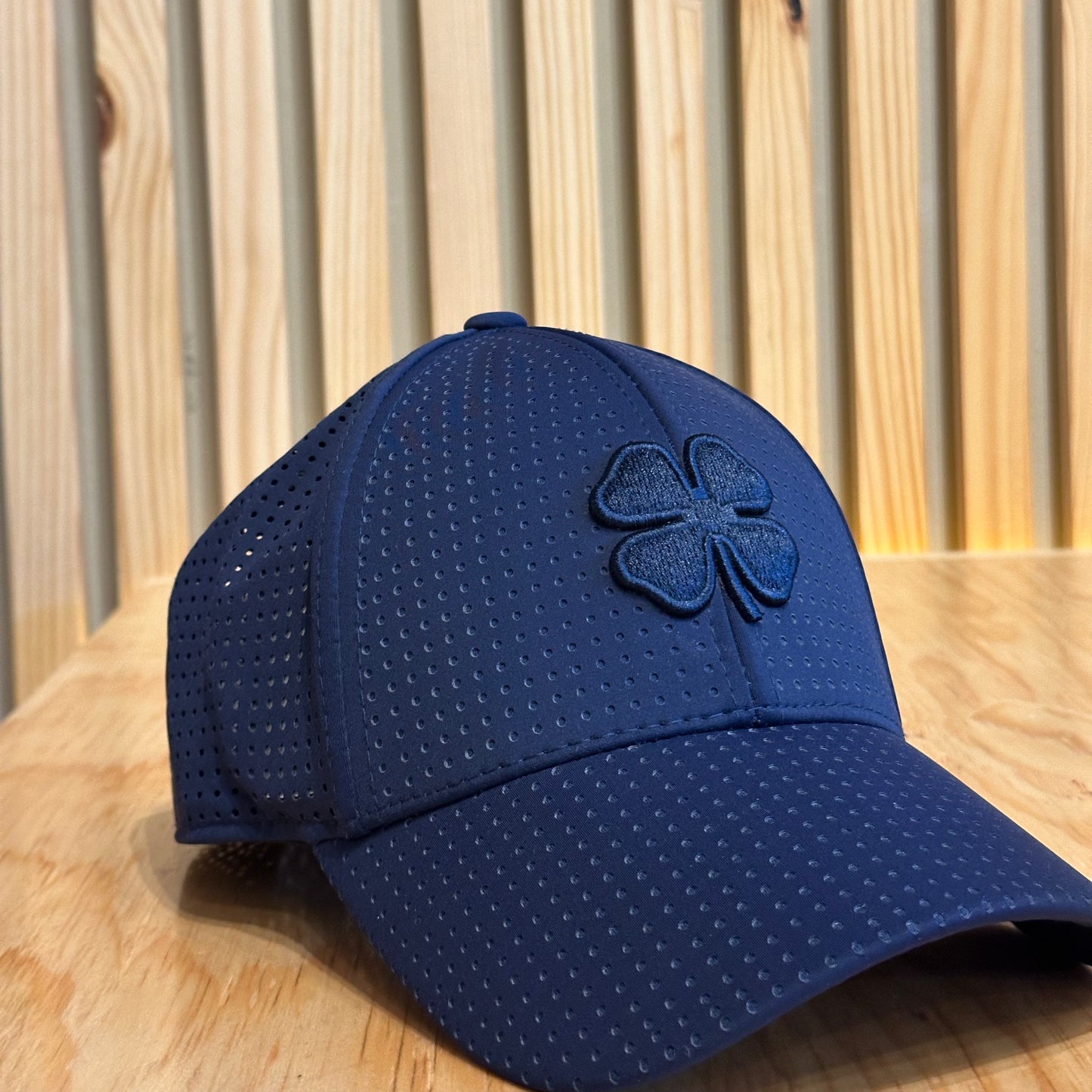 Gorra Black Clover Perf 5 Navy