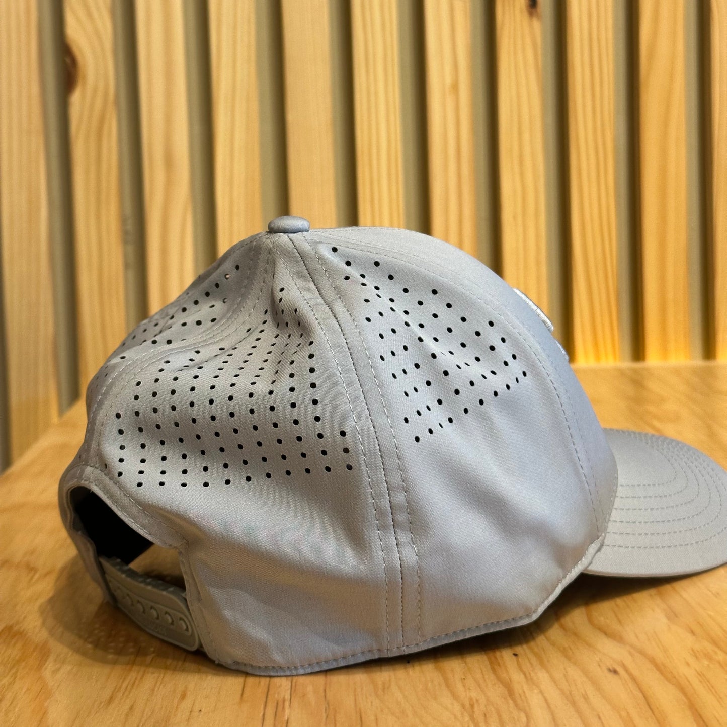 Gorra Black Clover Bc Tonal 6 Gris Ajustable