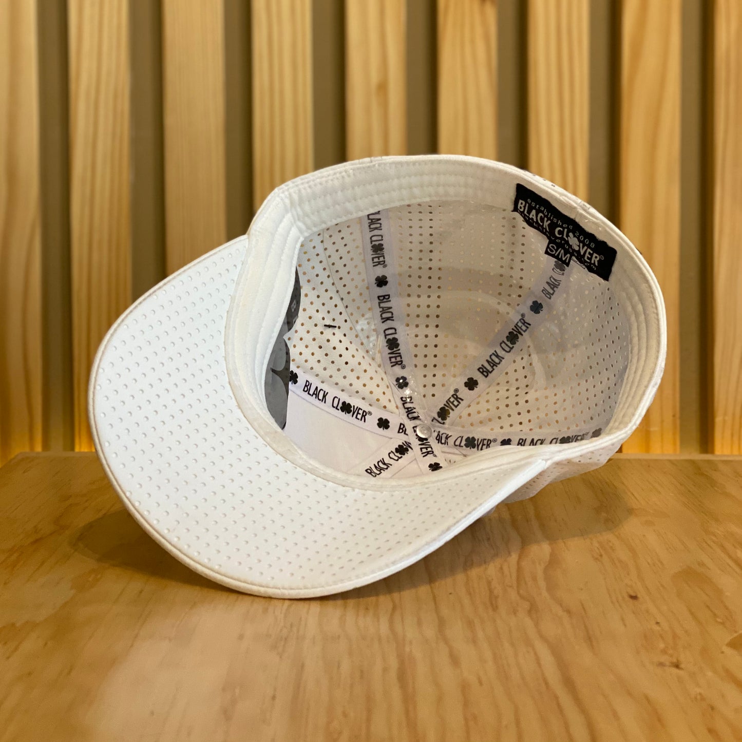Gorra Black Clover Mexico Perf 2 blanco