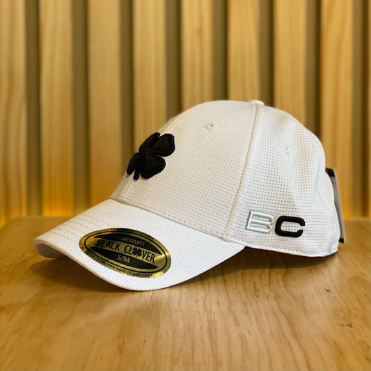 Gorra Black Clover Bc Iron X Snow Blanco Negro