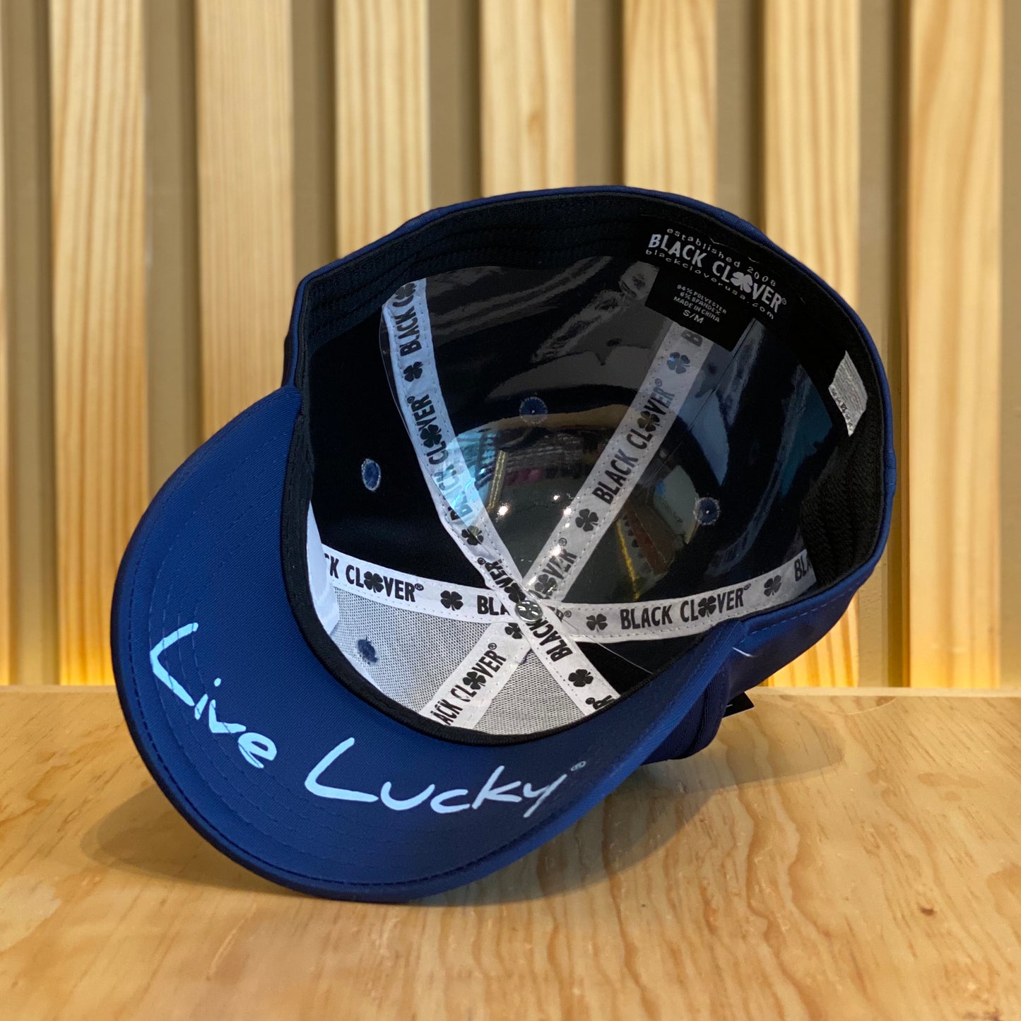 Gorra Black Clover Premium 6 Marino Azul cielo