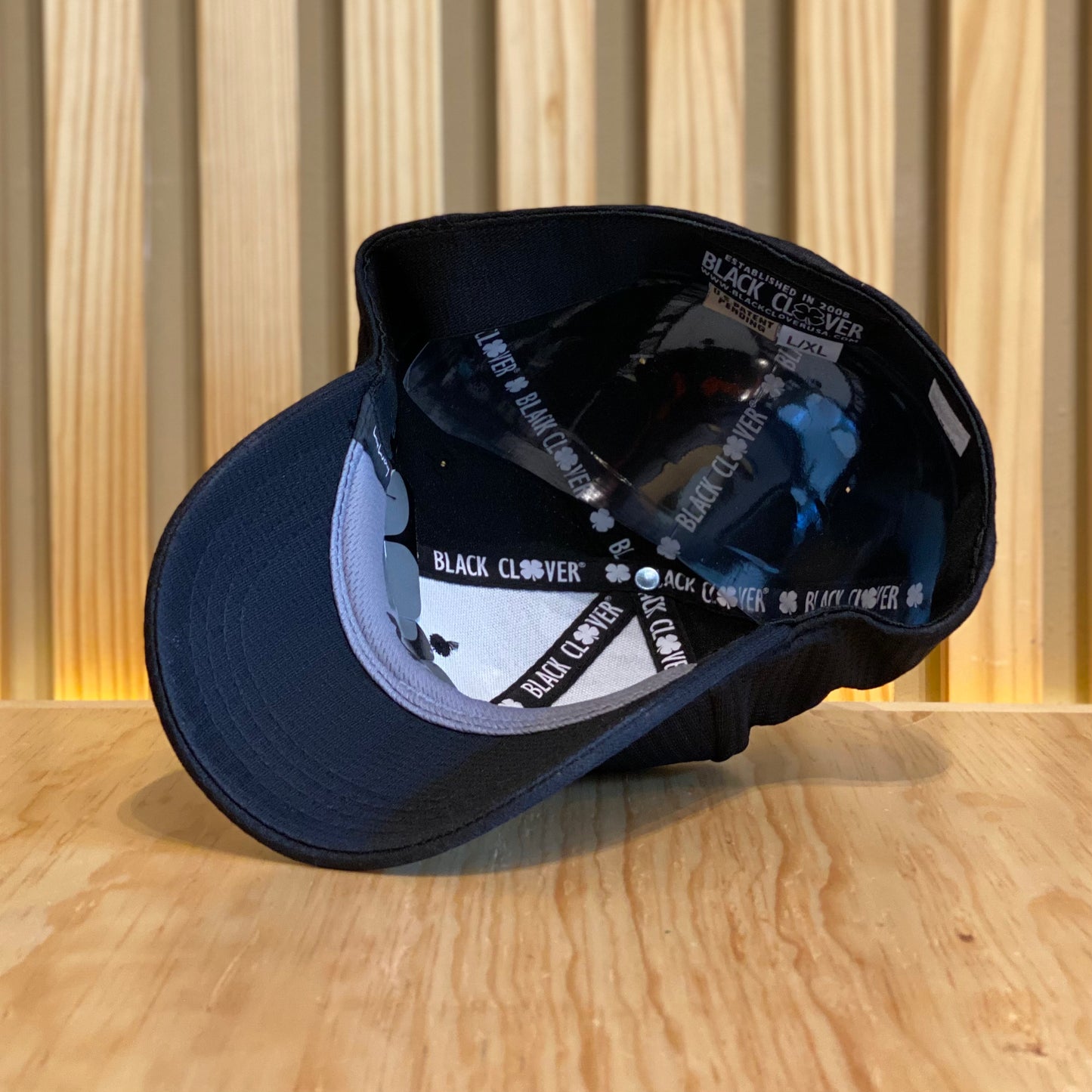 Gorra Black Clover Bc Flex Waffle 7 Negro Amarillo Neon