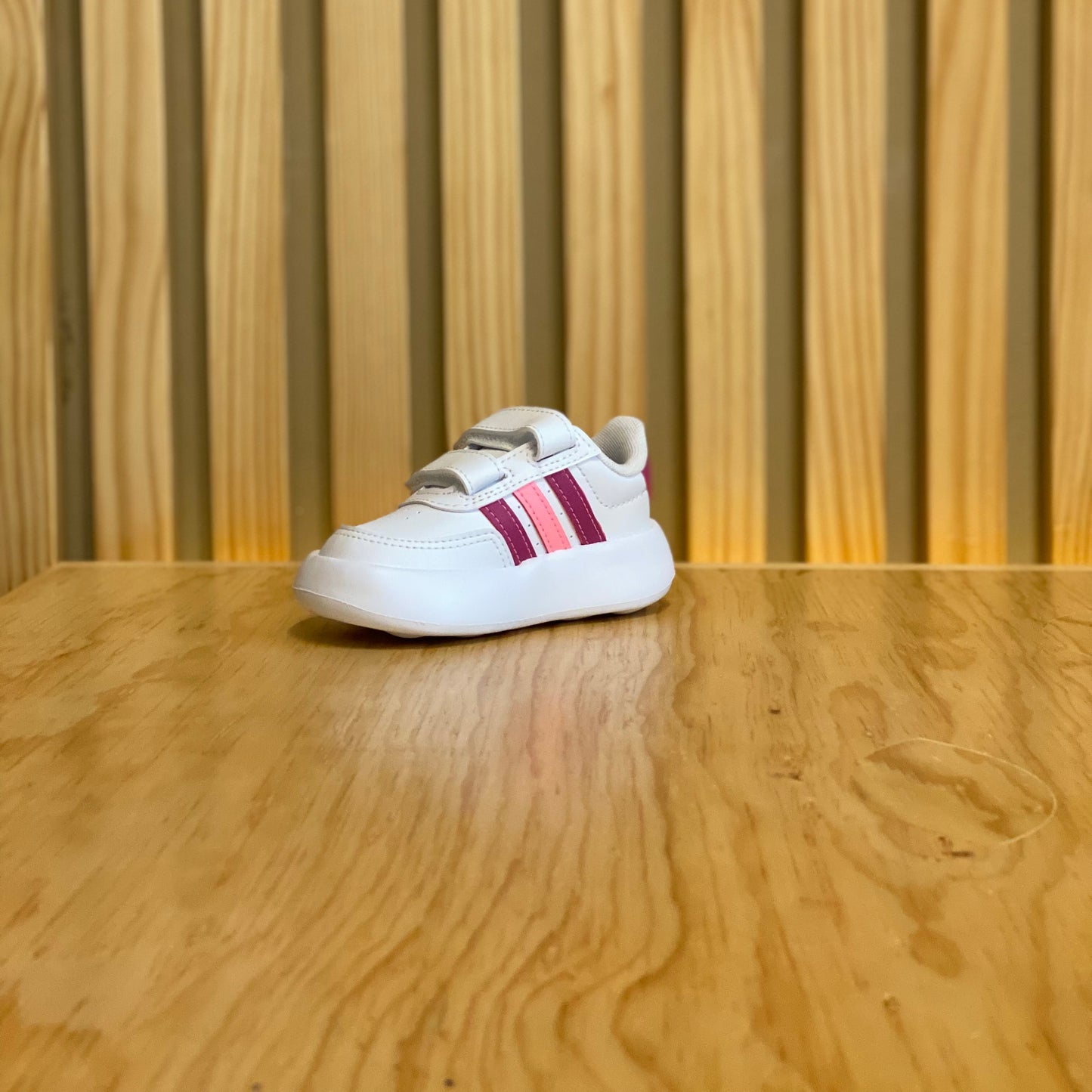 Tenis Adidas Breaknet 2.0 CF ID5279 Blanco Rosa