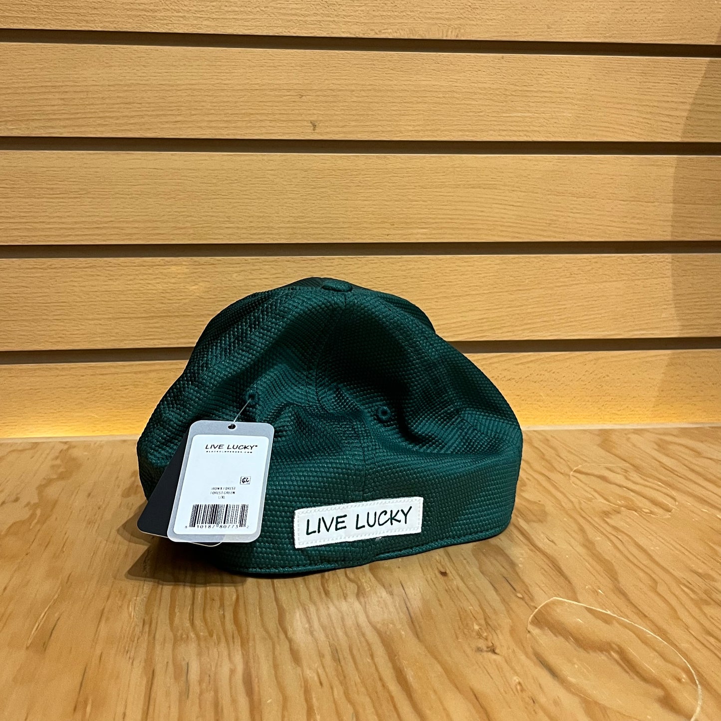 Gorra Black Clover Iron x forest Verde Blanco