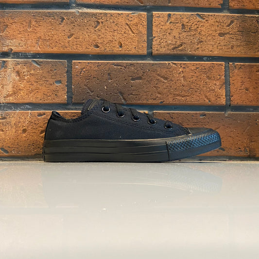 Tenis Converse C Taylor Ox choclo Monocrome negro M5039C