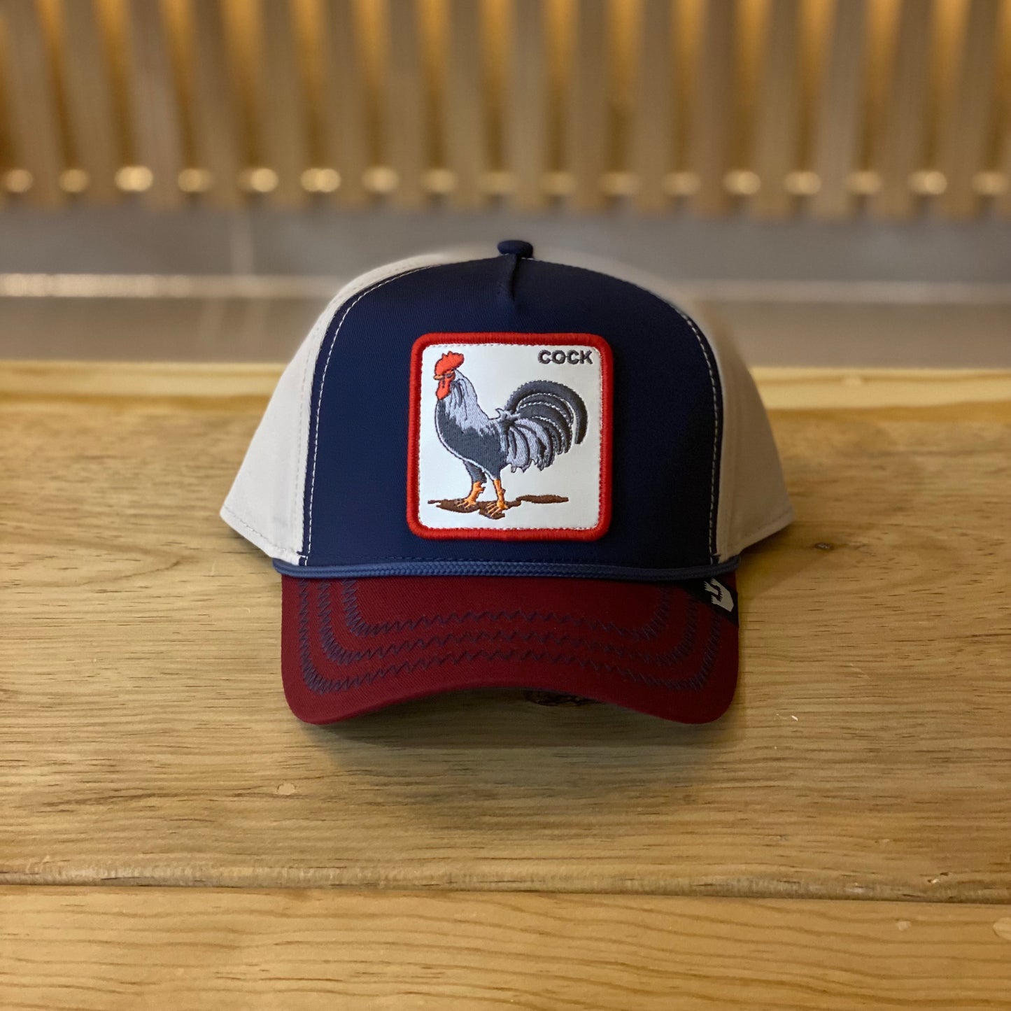 Gorra Goorin bros Cock Azul Rojo Beige