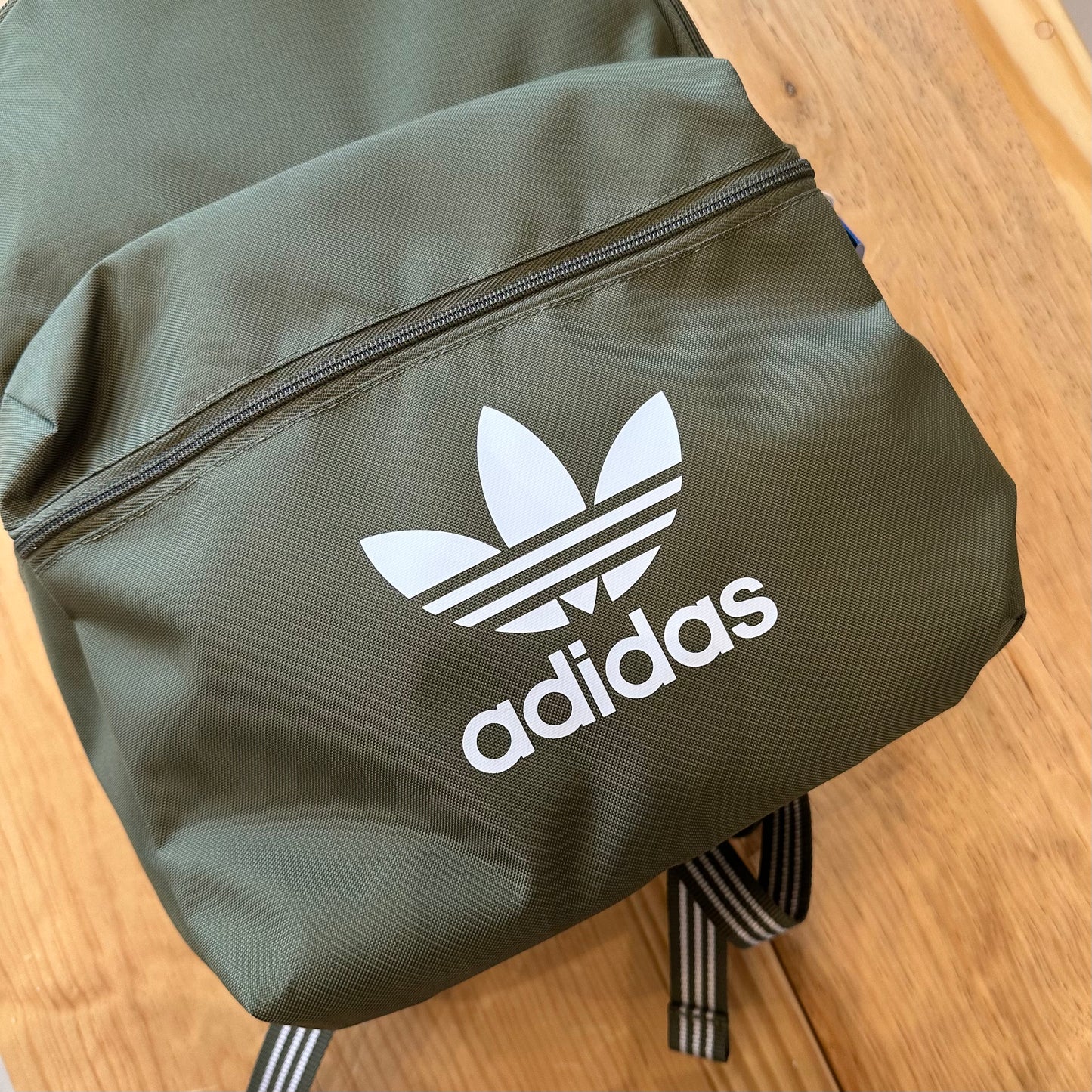 Mochila Adidas Adicolor IS4361 Verde