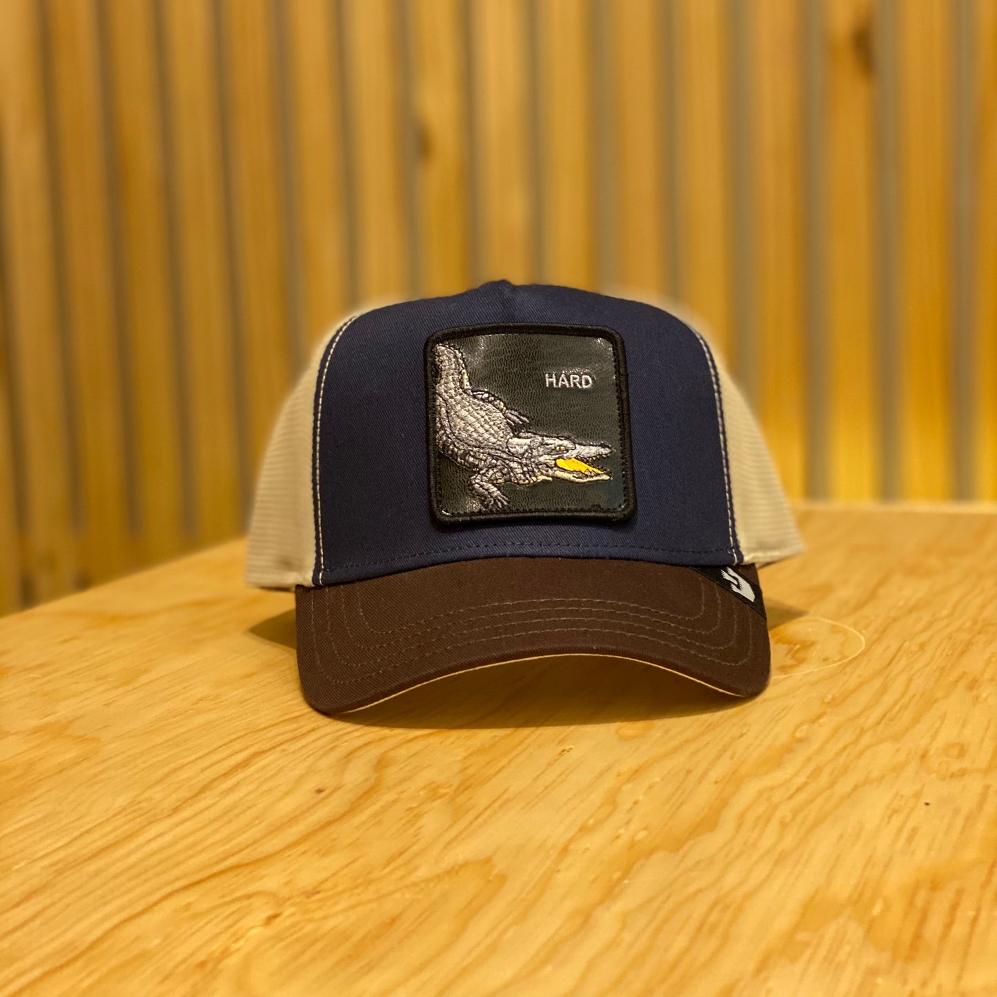 Gorra Goorin Bros Hard Azul Cafe Beige