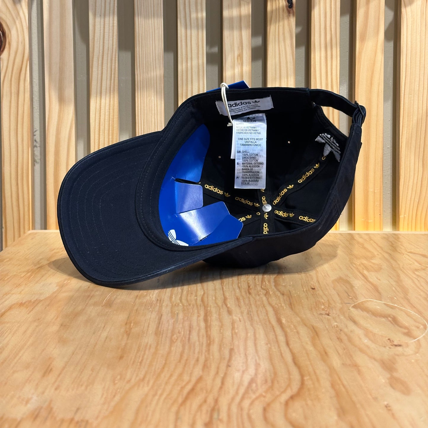 Gorra Adidas Samba dad Cap IY4101 Negro
