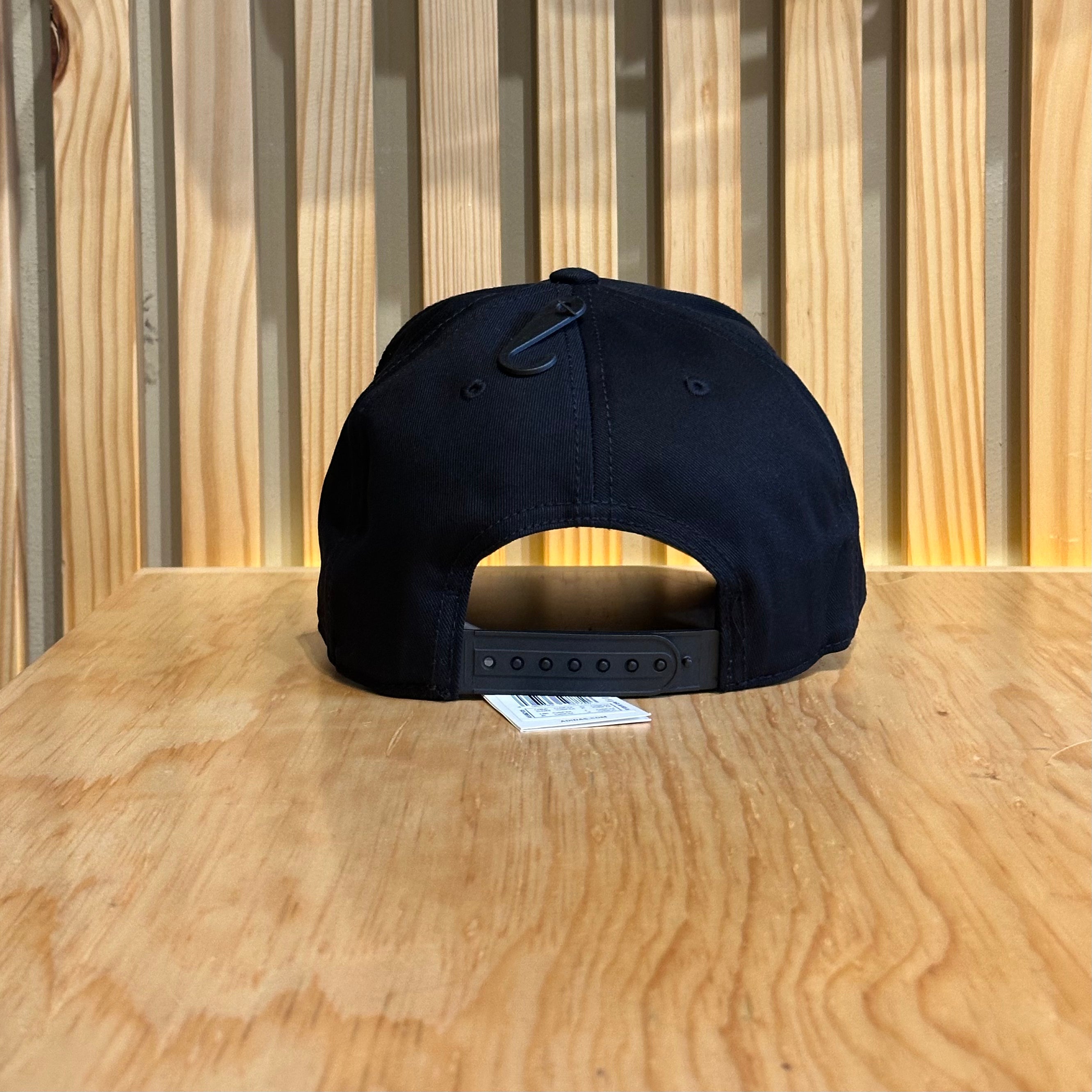 Gorra Adidas Snapback Varsit Negra IK8359