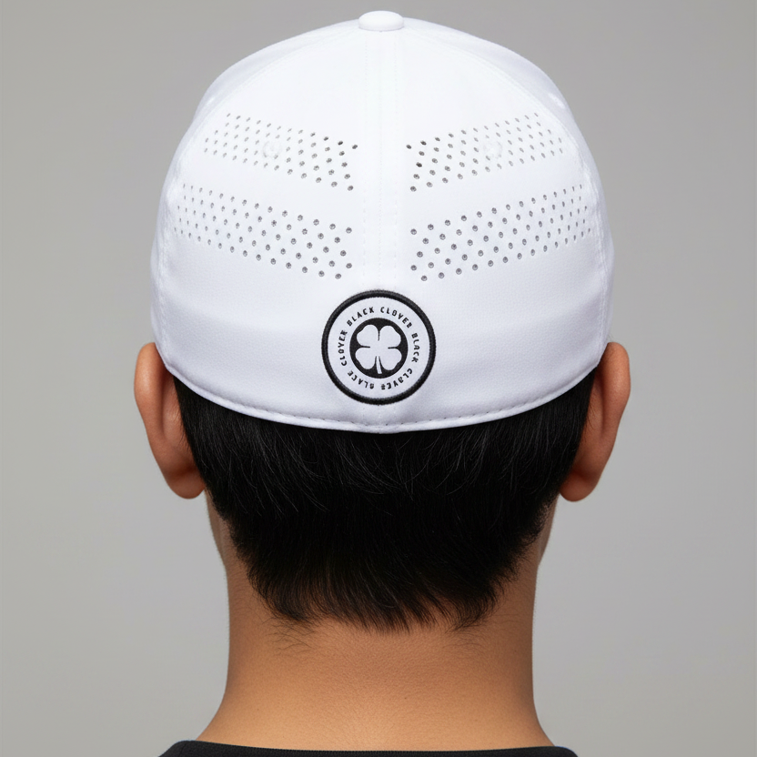 Gorra Black Clover Lucky Heather Laser 1 Blanco negro