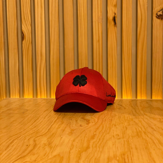 Gorra Black Clover PrO Luck Lava Rojo Negro
