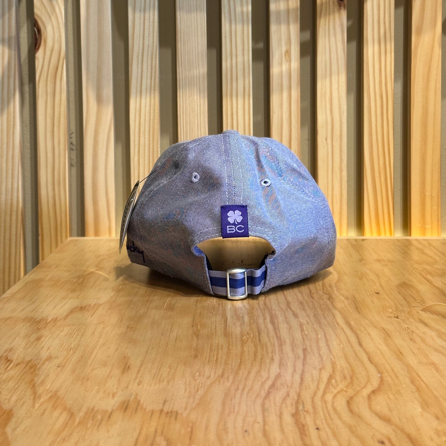 Gorra Black Clover Soft Luck 7 Morado Ajustable