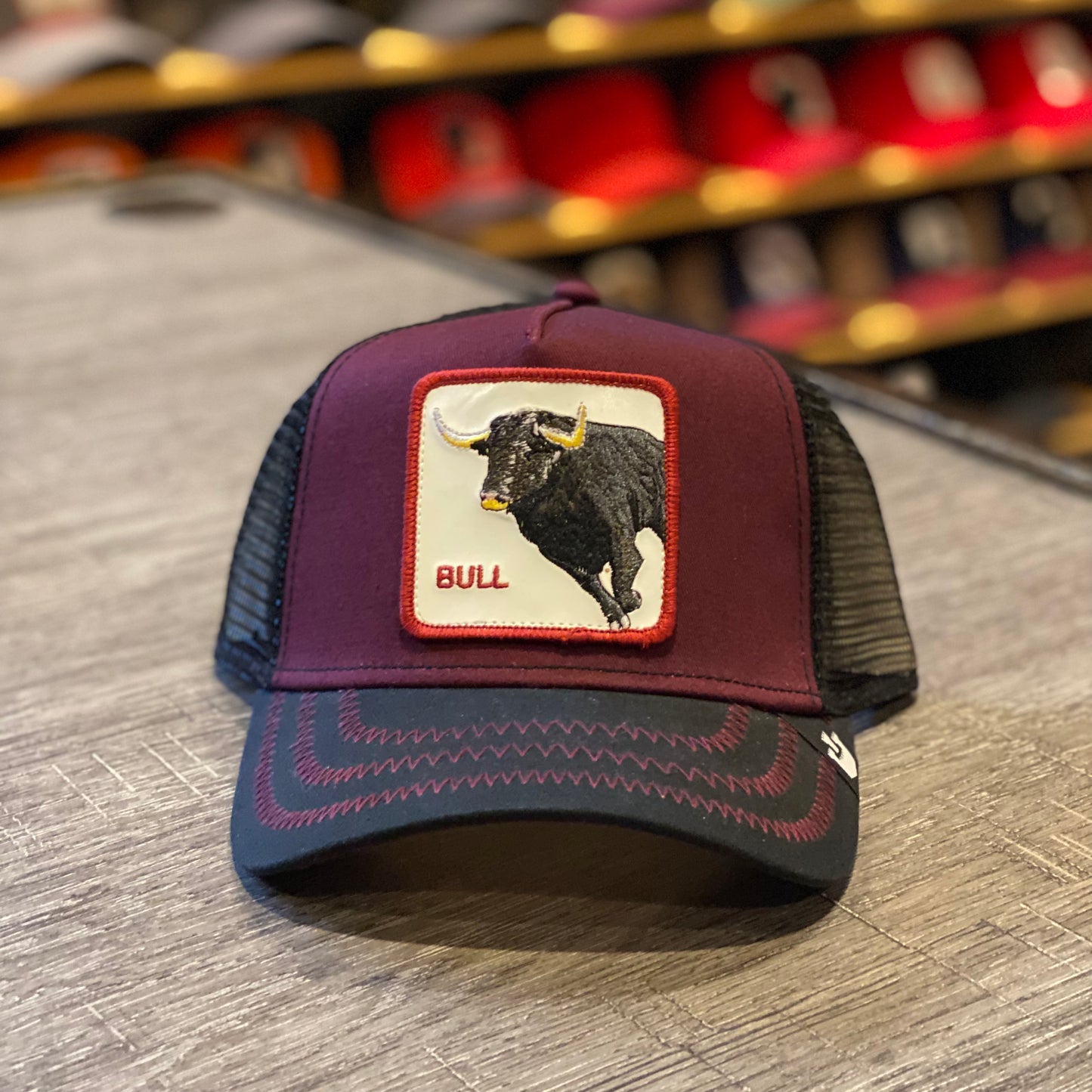 Gorra Goorin Bros Bull Vino Negro