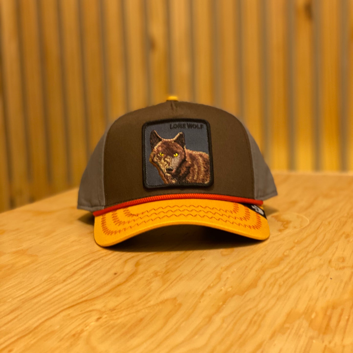 Gorra Goorin bros Lone Wolf Cafe Gris naranja