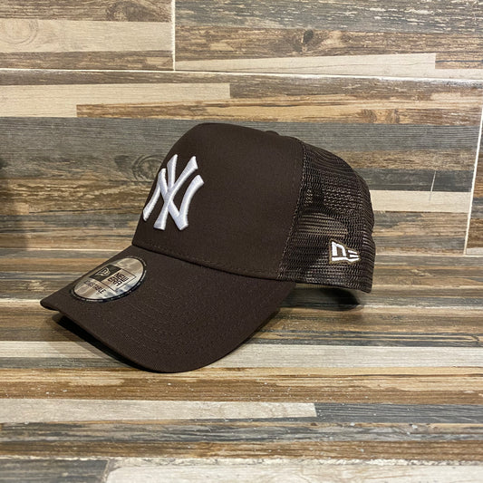 Gorra new Era League ess trucker 60284919  Cafe