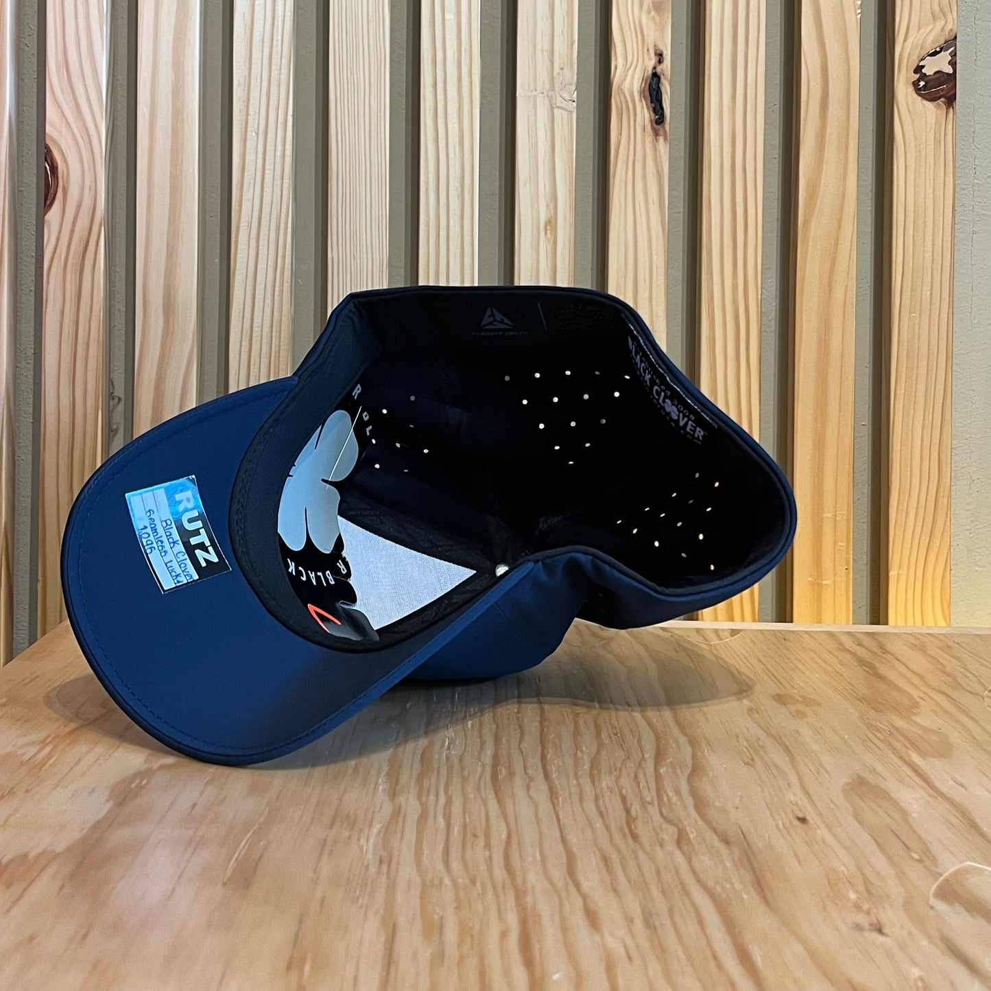Gorra Black Clover Seamless Luck 4 Navy Reflective