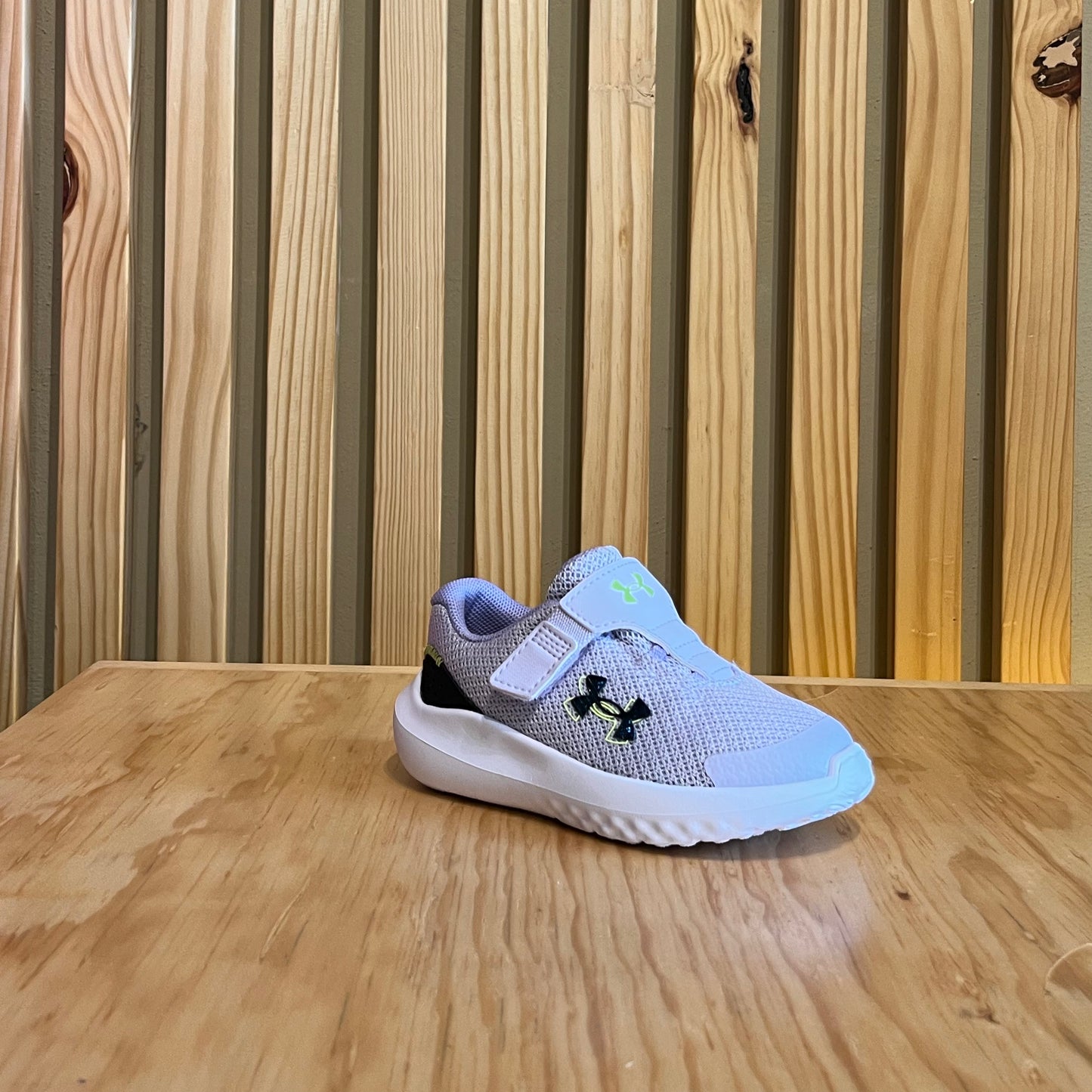 Tenis Under Armour Ua ginf sugerge 4 ac 3027110-535 Lila Bebe