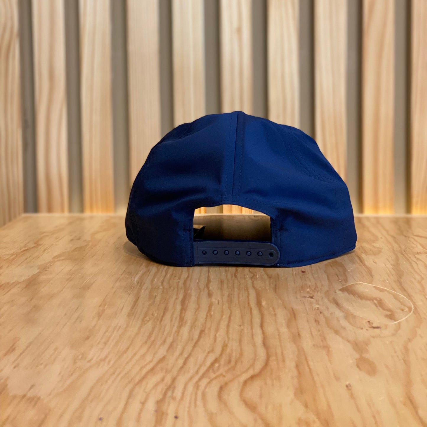 Gorra Adidas Tour 5 Panel IM9215 Marino Blanco