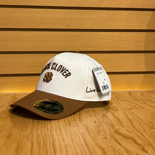 Gorra Black Clover Timeles 6 Blanco Café Ajustable