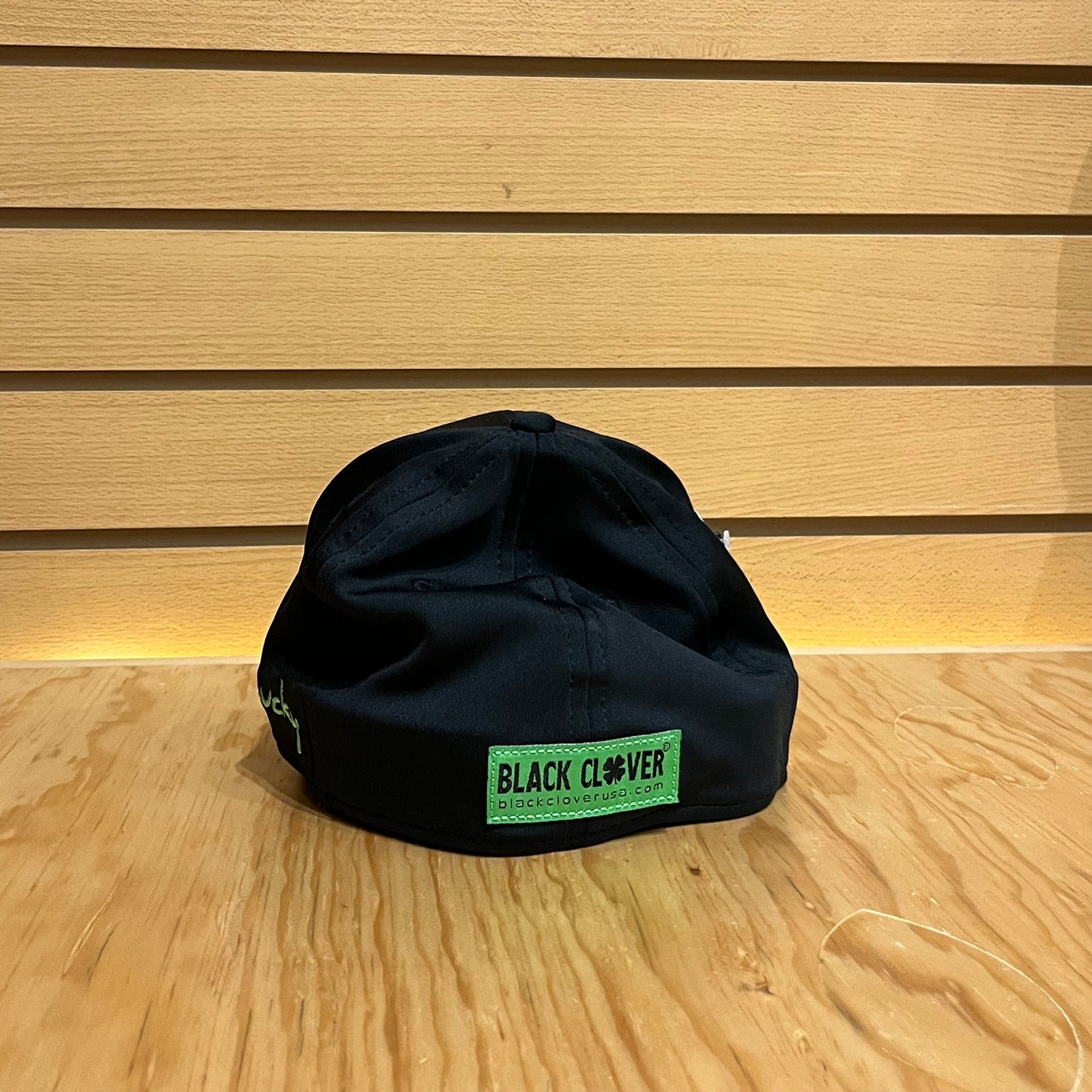 Gorra Black Clover Premium 51 Negro Verde