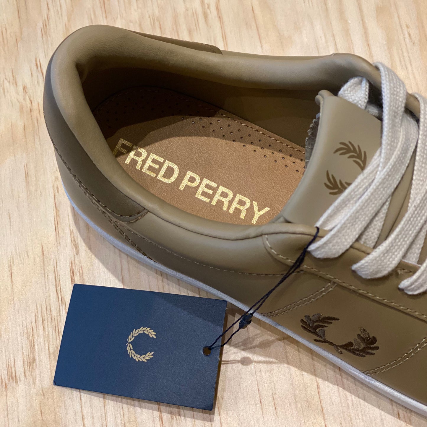 Tenis Fred Perry Spencer Leather B4334 Cafe