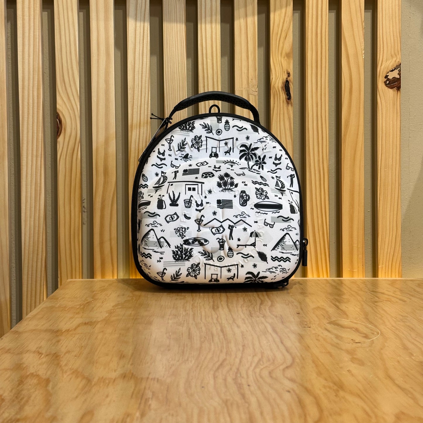 Mochila Black Clover Mini Caddie Hat Vacation Nation Blanco Negro 2Pcs