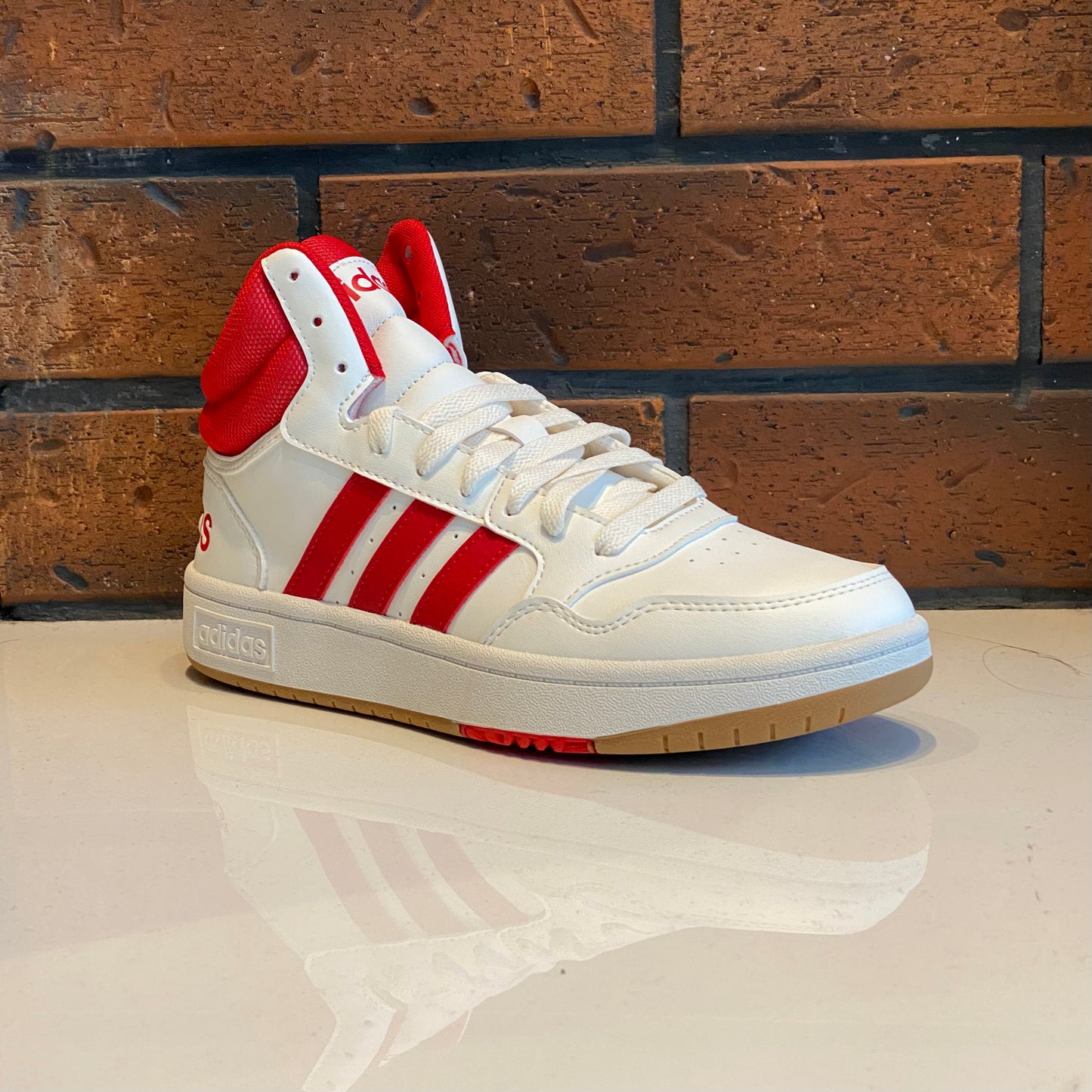 Tenis Adidas Hoops 3.0 mid Ig5569 Blanco rojo