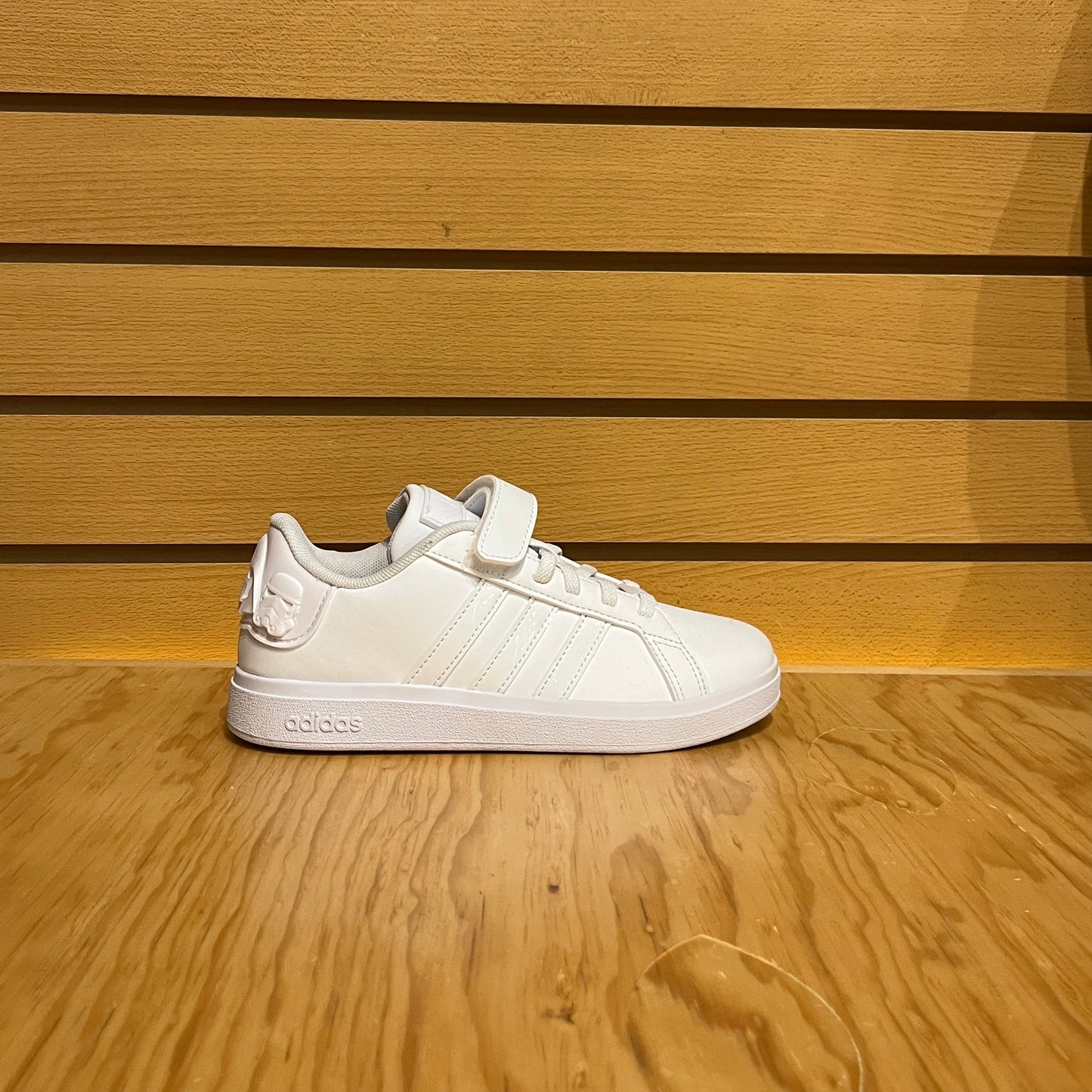 Tenis Adidas IH7576 Star Wars Grand Court 2.0 Blanco Bebe