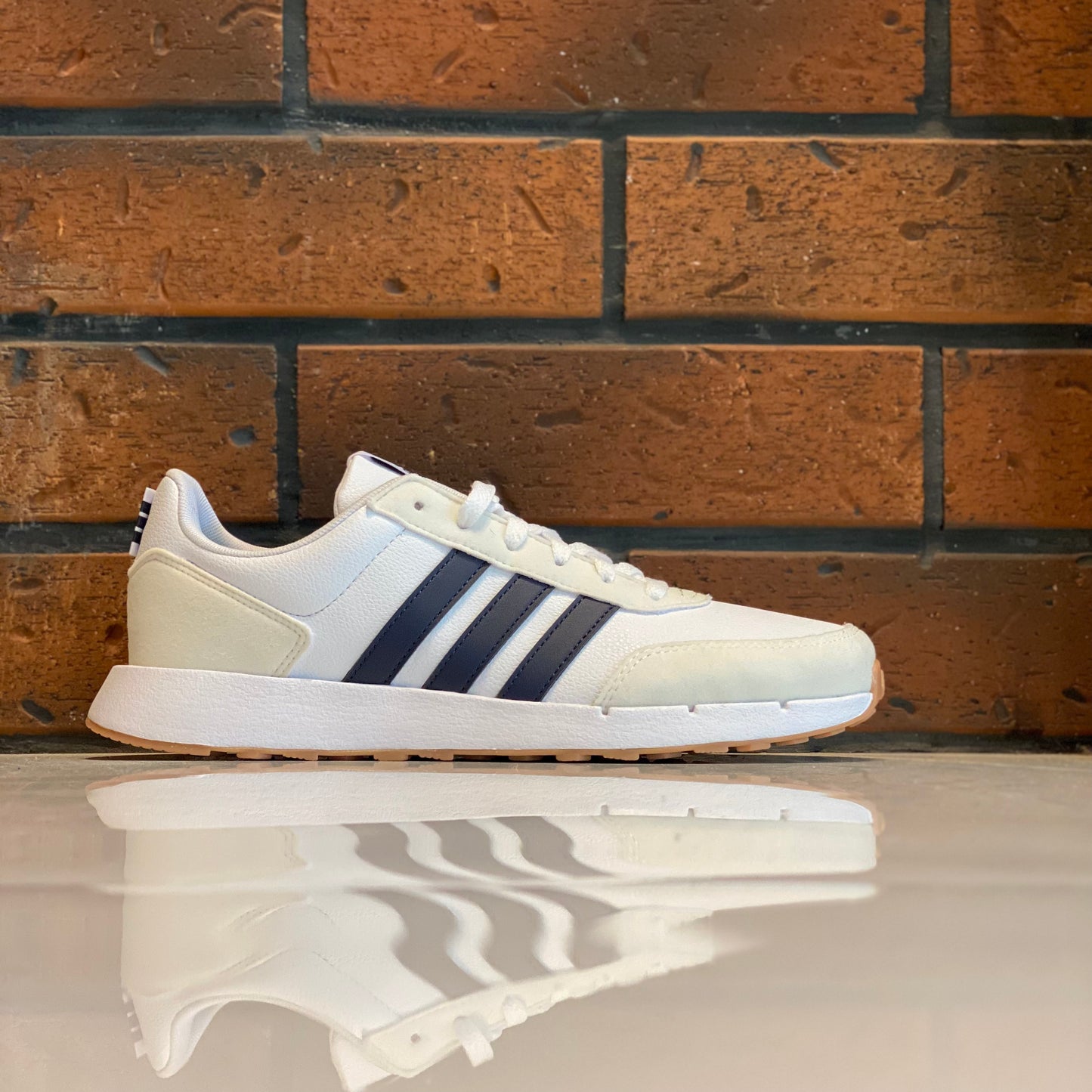 Tenis Adidas Run50s IG6703 Blanco Marino