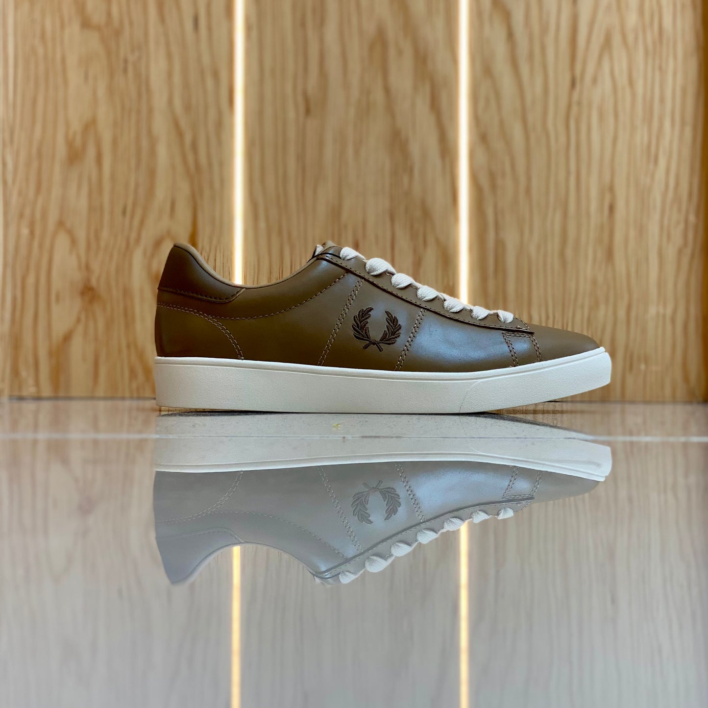 Tenis Fred Perry Spencer Leather B4334 Cafe