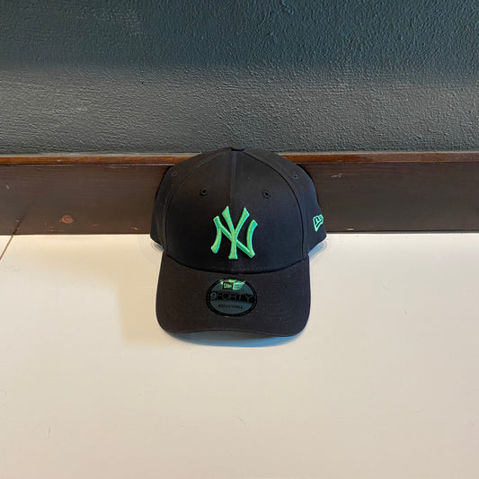 Gorra New era League essential 9F 60222315